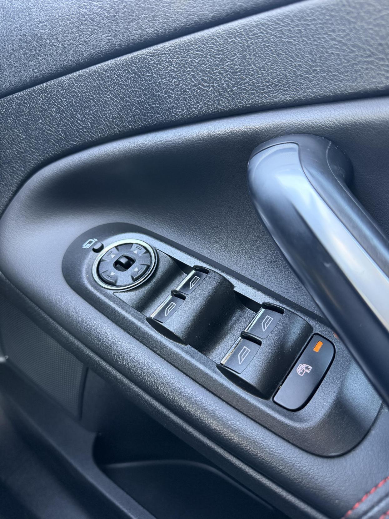 Used Ford Mondeo for sale - 78128129: Photo 33