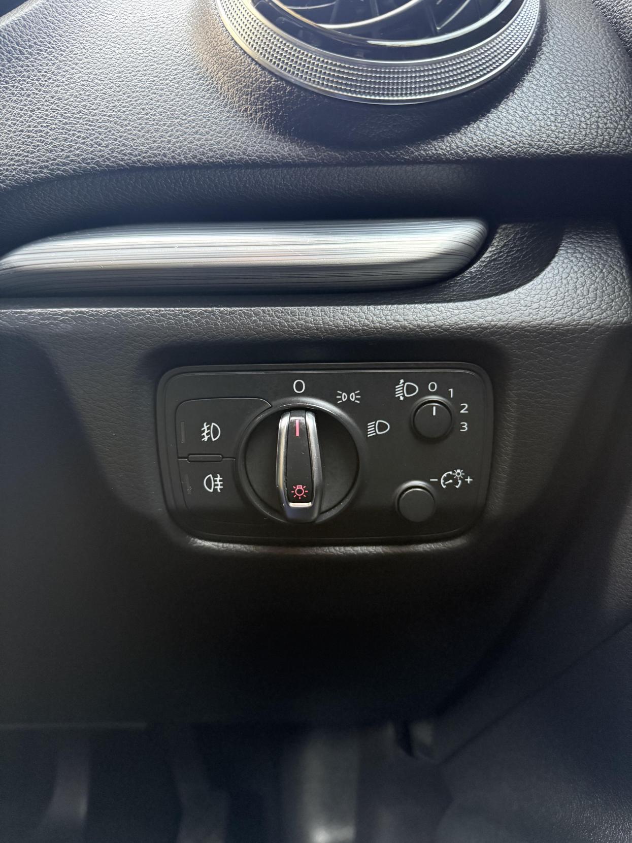 Used Audi A3 2014 for sale - 77020942: Photo 29