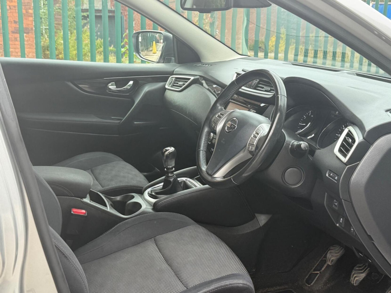 Used Nissan Qashqai 2016 for sale - 77320589: Photo 11