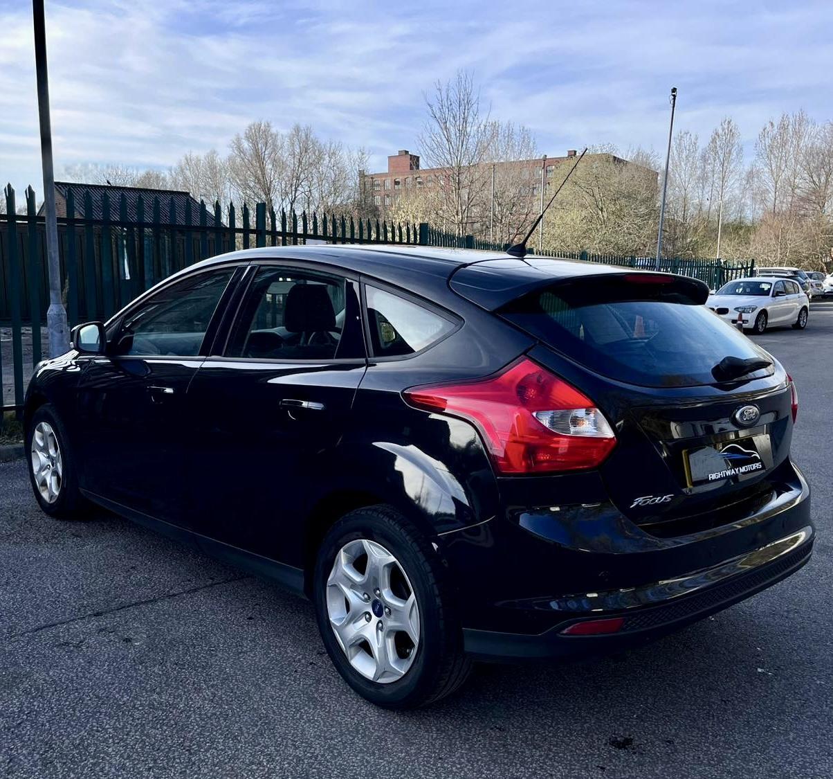 Used Ford Focus 2014 for sale - 78034366: Photo 9