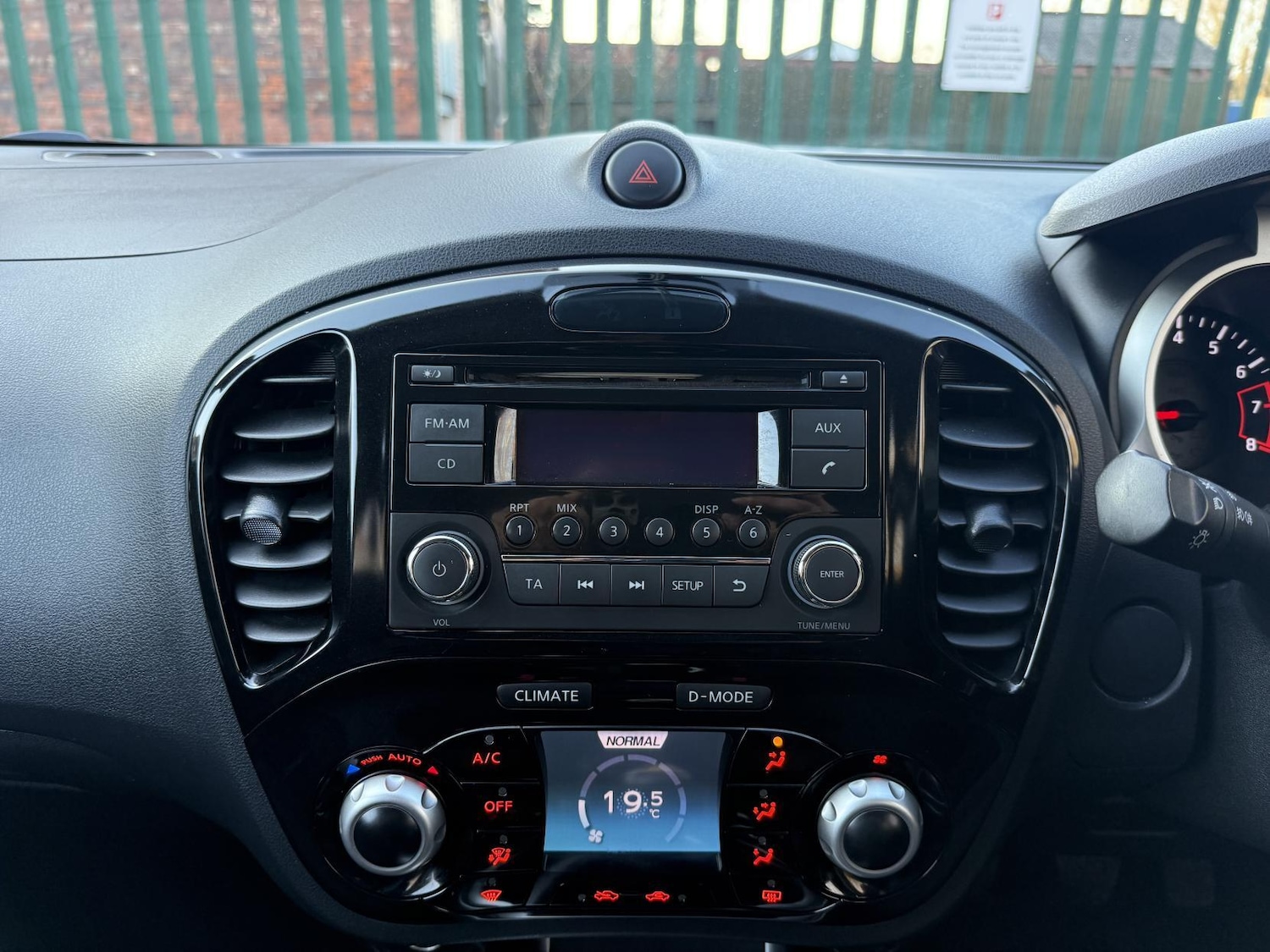 Used Nissan Juke for sale - 77754212: Photo 38