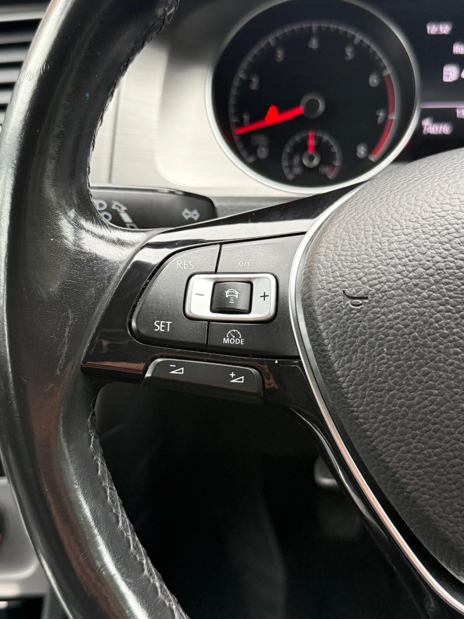 Used Volkswagen Golf 2014 for sale - 76433161: Photo 22