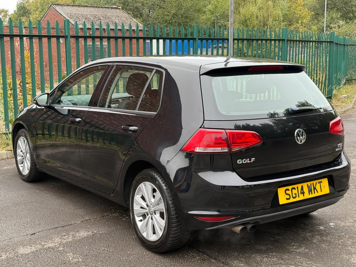 Used Volkswagen Golf 2014 for sale - 76433161: Photo 9