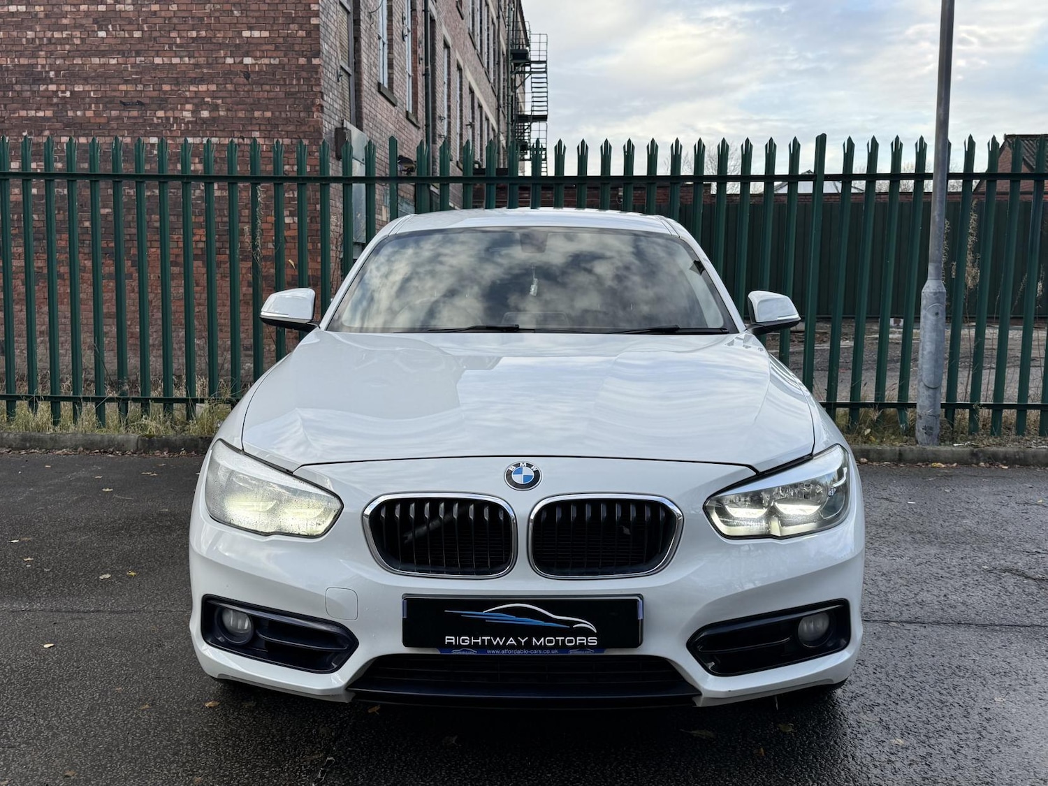 Used BMW 1 Series 2016 for sale - 76839612: Photo 2