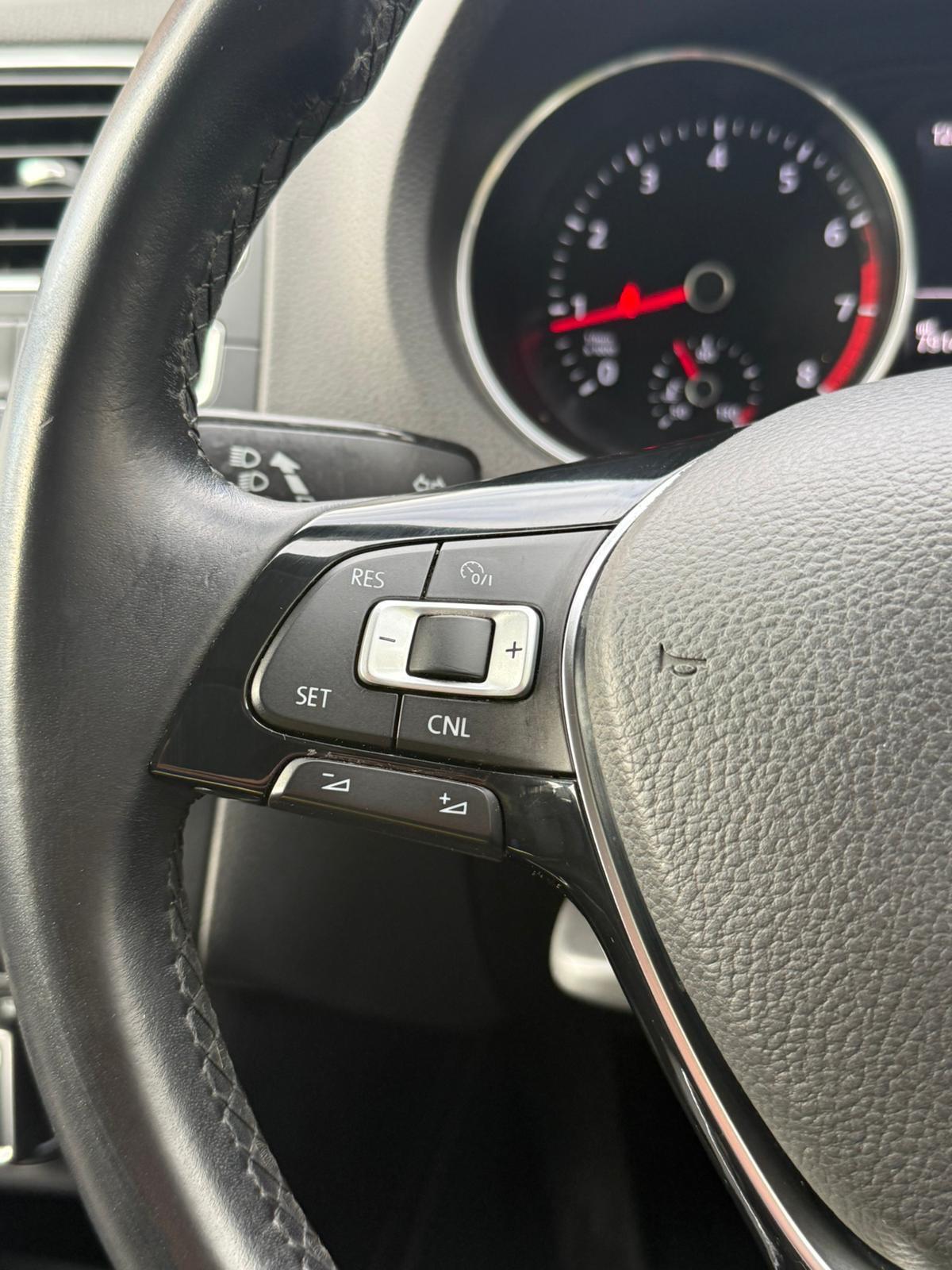 Used Volkswagen Polo 2015 for sale - 76473658: Photo 15