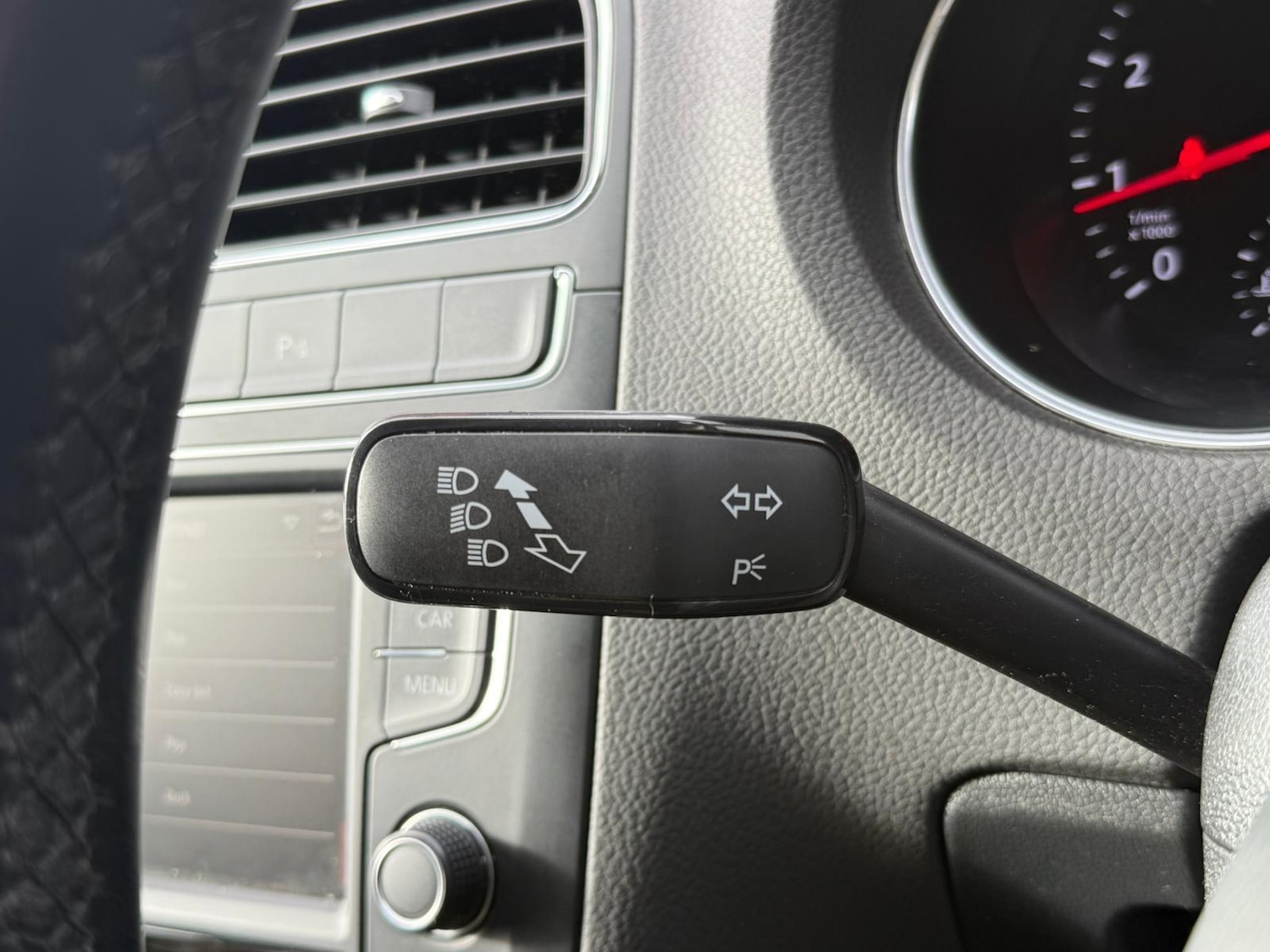 Used Volkswagen Polo 2015 for sale - 76473658: Photo 18