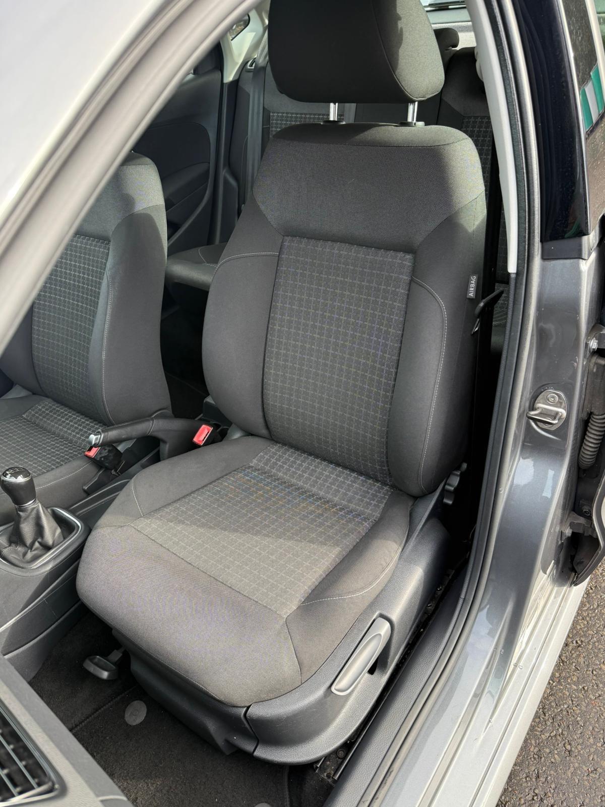 Used Volkswagen Polo 2015 for sale - 76473658: Photo 25