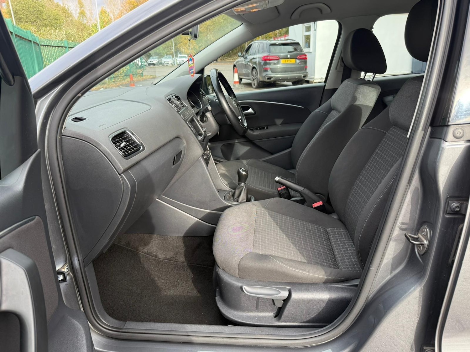 Used Volkswagen Polo 2015 for sale - 76473658: Photo 26