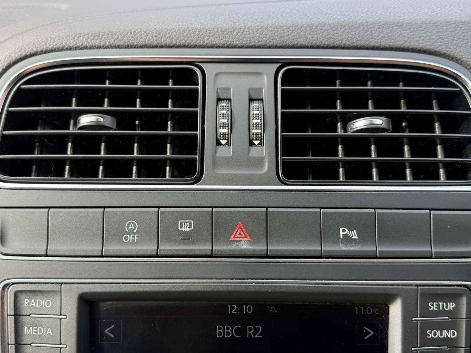 Used Volkswagen Polo 2015 for sale - 76473658: Photo 30