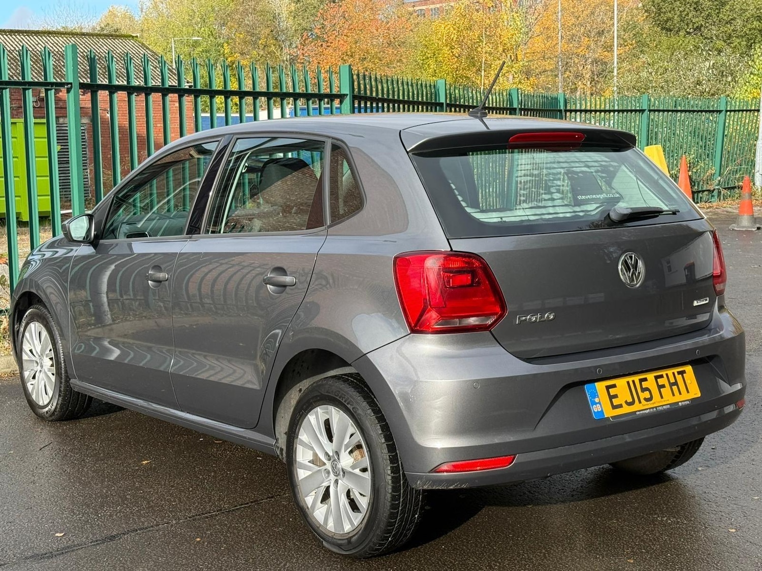 Used Volkswagen Polo 2015 for sale - 76473658: Photo 4