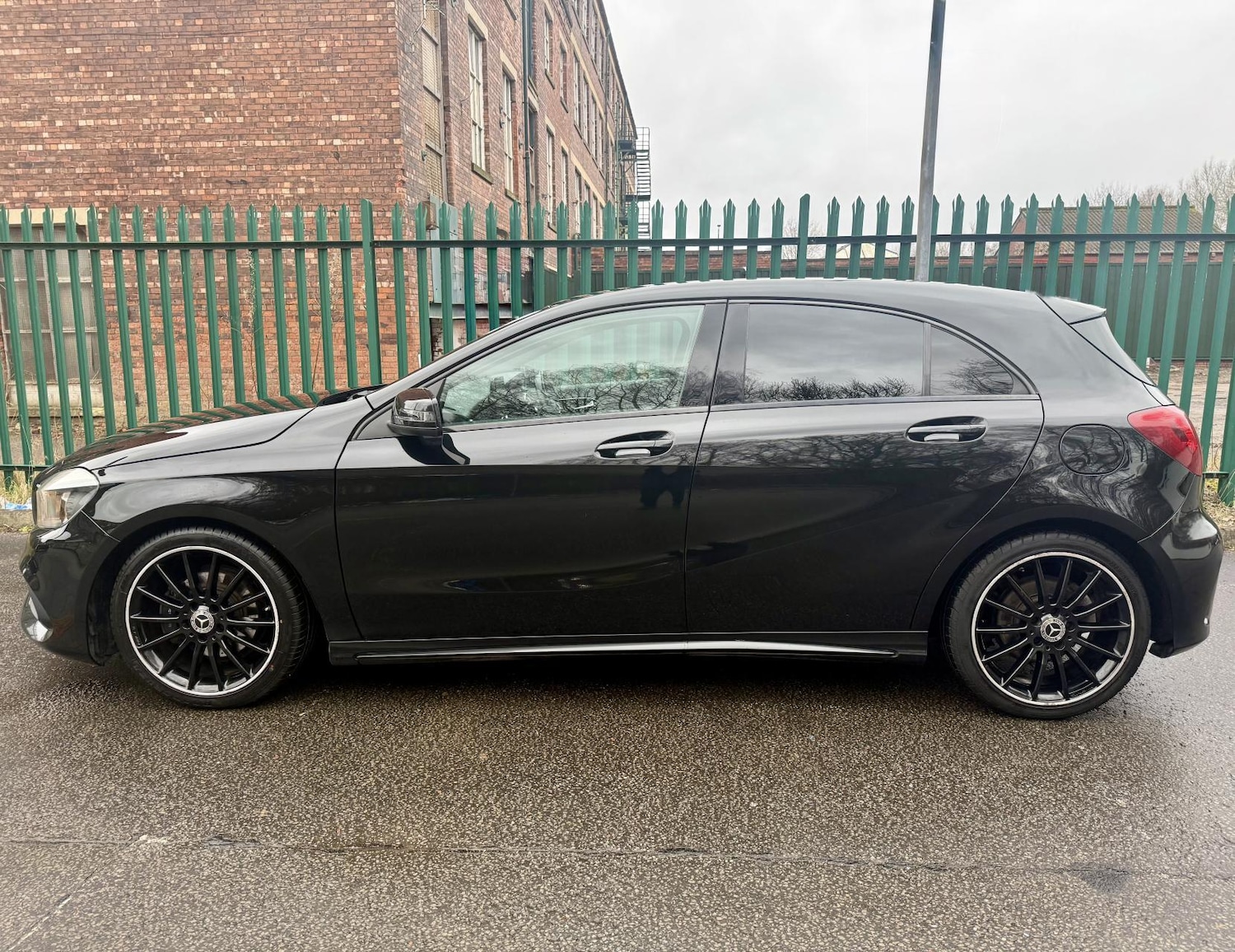 Used Mercedes-Benz A-Class 2017 for sale - 77611830: Photo 7