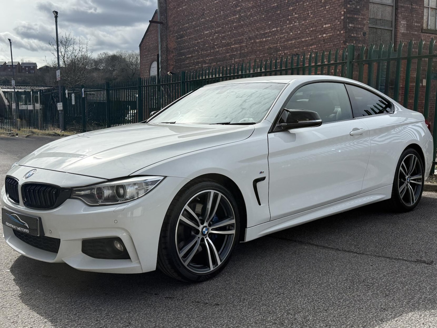 Used BMW 4 Series 2015 for sale - 78033713: Photo 5