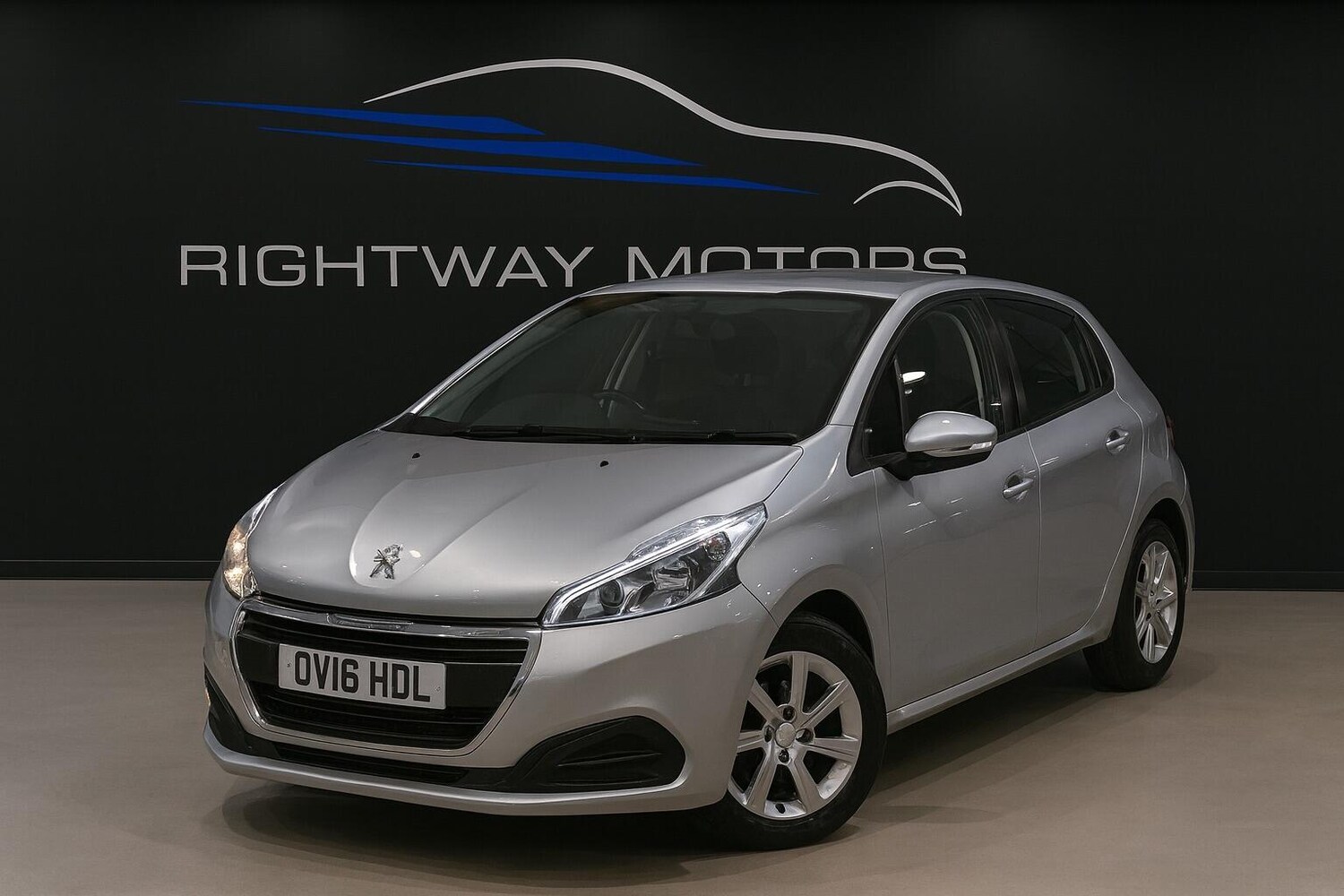 Used Peugeot 208 2016 for sale - 76433120: Photo 1