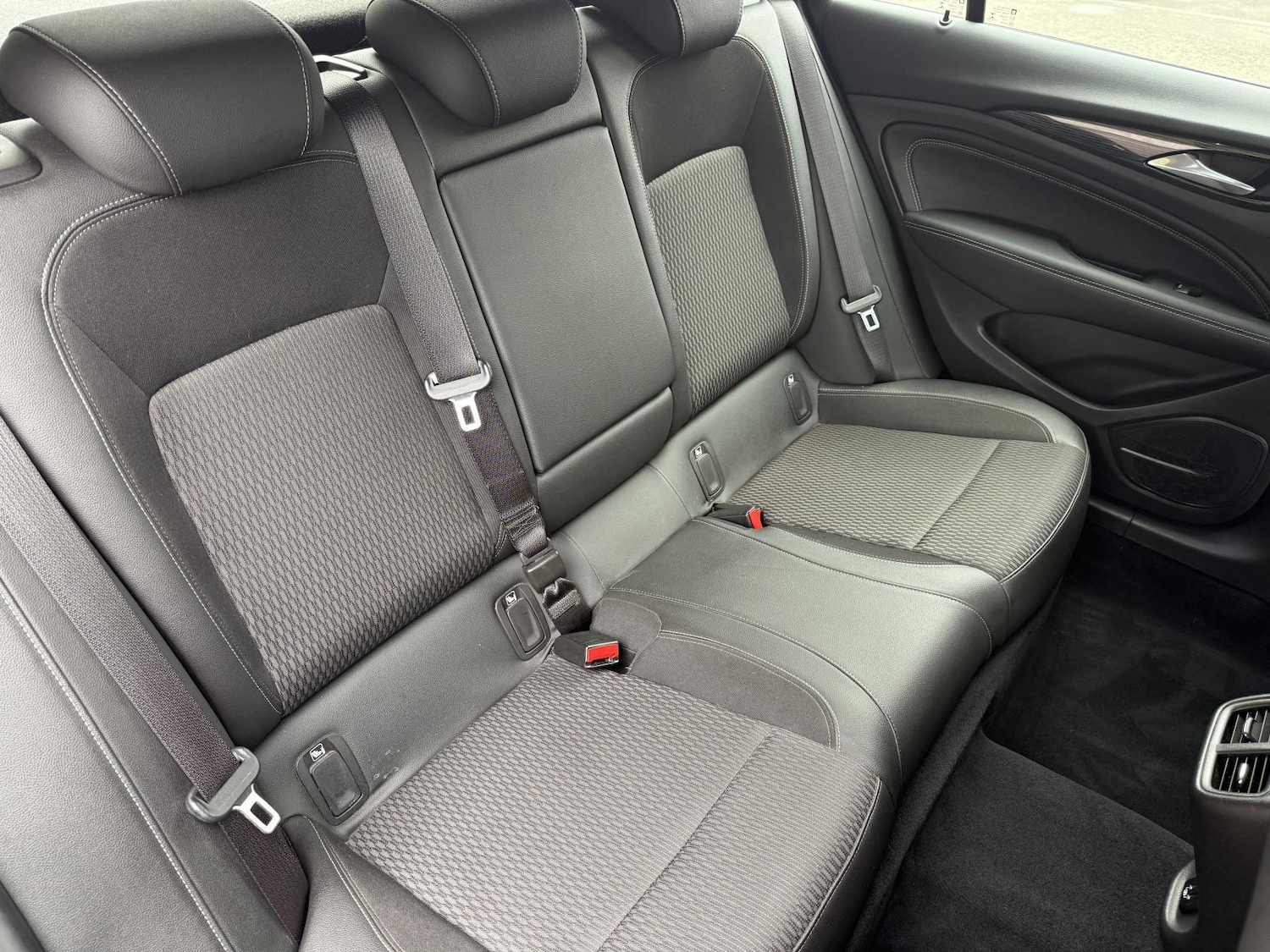 Used Vauxhall Insignia 2017 for sale - 76432045: Photo 14