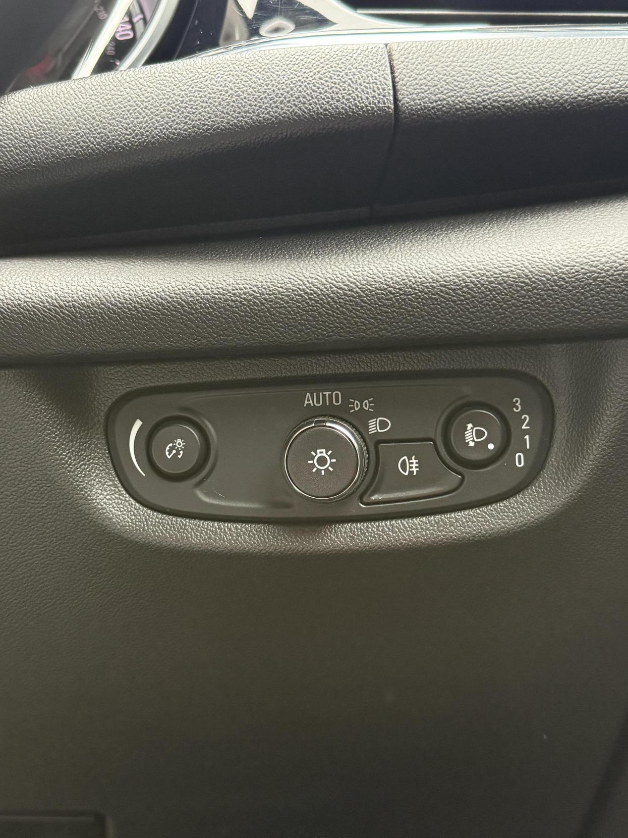 Used Vauxhall Insignia 2017 for sale - 76432045: Photo 23