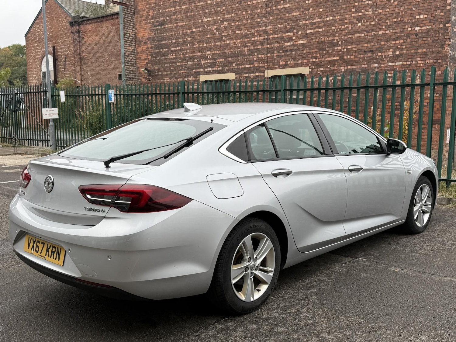 Used Vauxhall Insignia 2017 for sale - 76432045: Photo 7