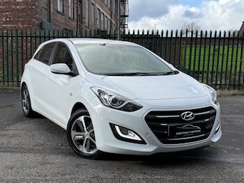 Used Hyundai i30 2016 for sale - 76521508: Photo