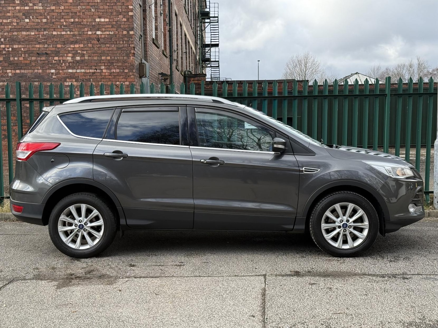 Used Ford Kuga 2016 for sale - 77255367: Photo 9