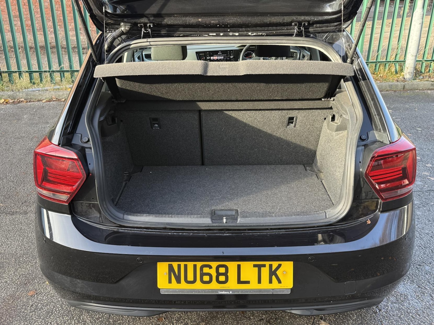 Used Volkswagen Polo 2018 for sale - 76913512: Photo 12