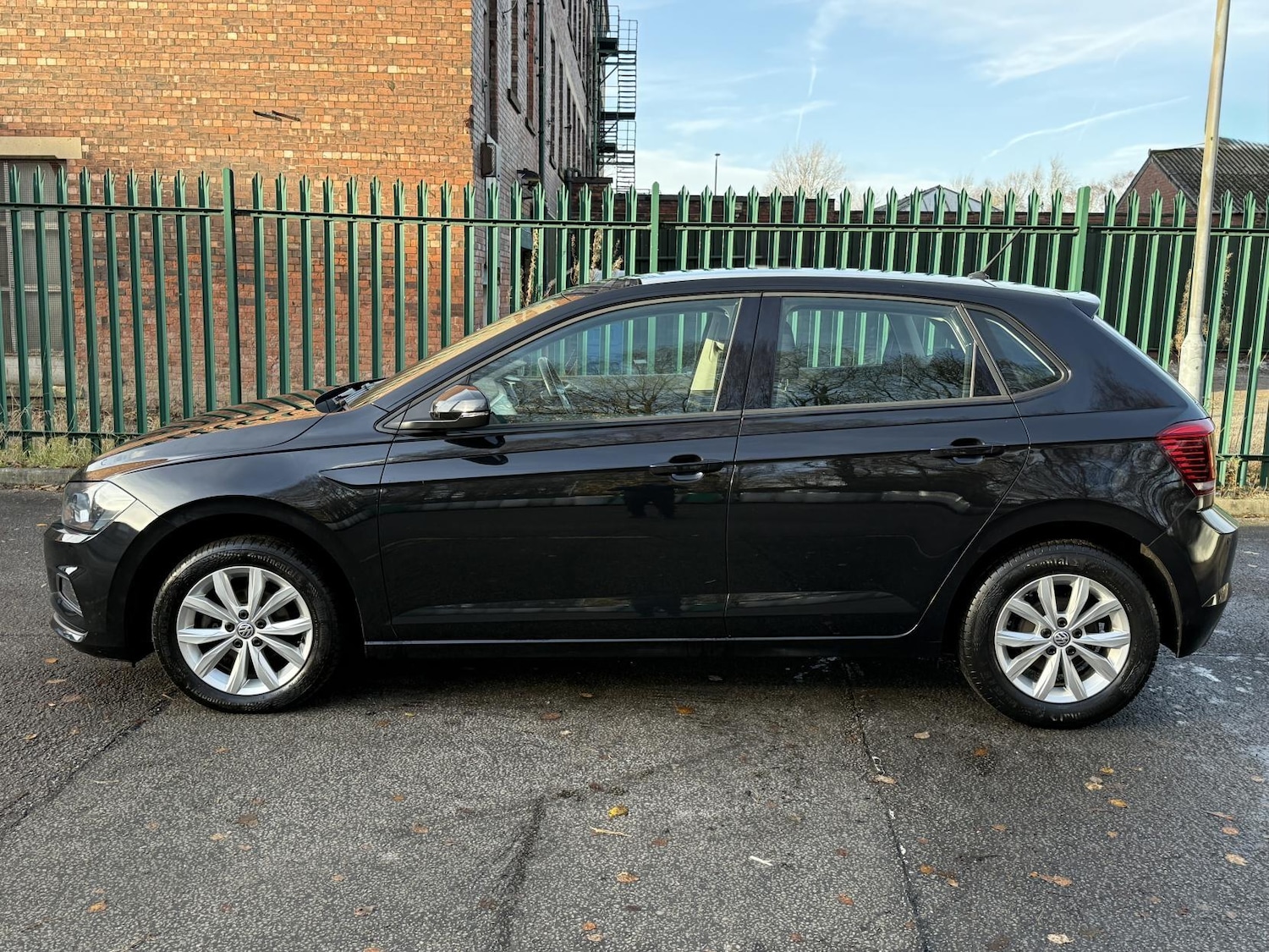 Used Volkswagen Polo 2018 for sale - 76913512: Photo 6