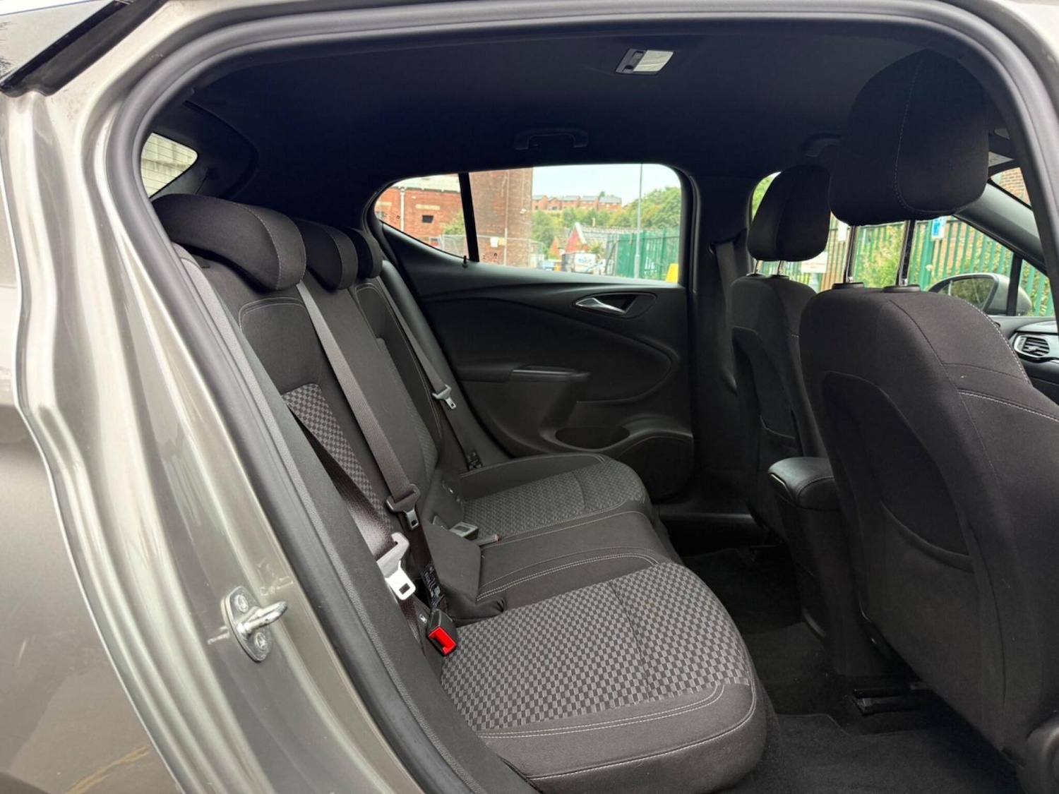 Used Vauxhall Astra 2016 for sale - 76433332: Photo 12