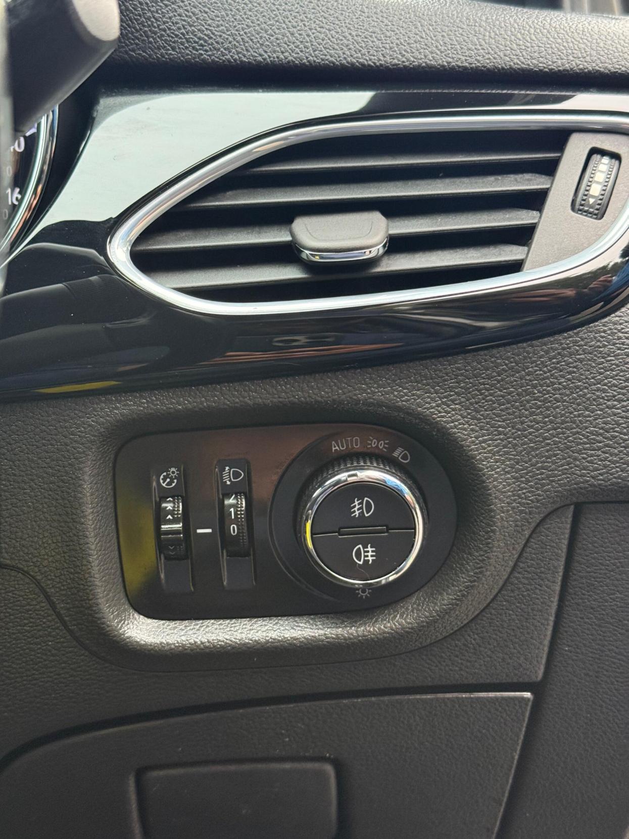 Used Vauxhall Astra 2016 for sale - 76433332: Photo 16