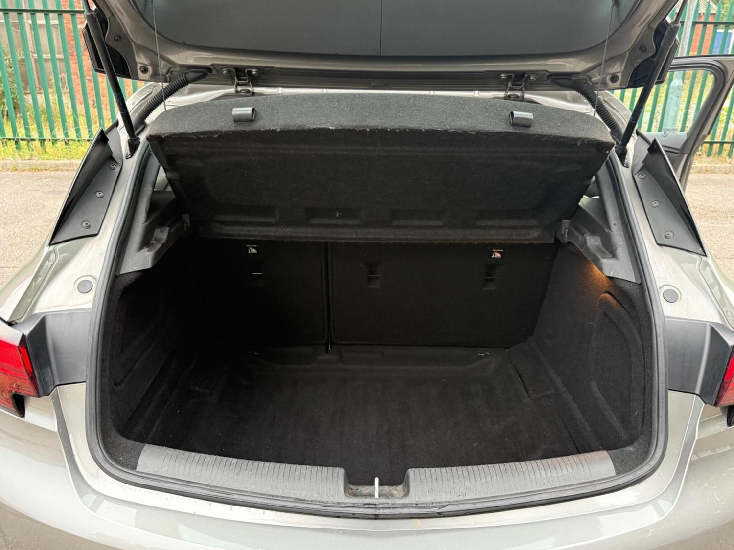 Used Vauxhall Astra 2016 for sale - 76433332: Photo 20