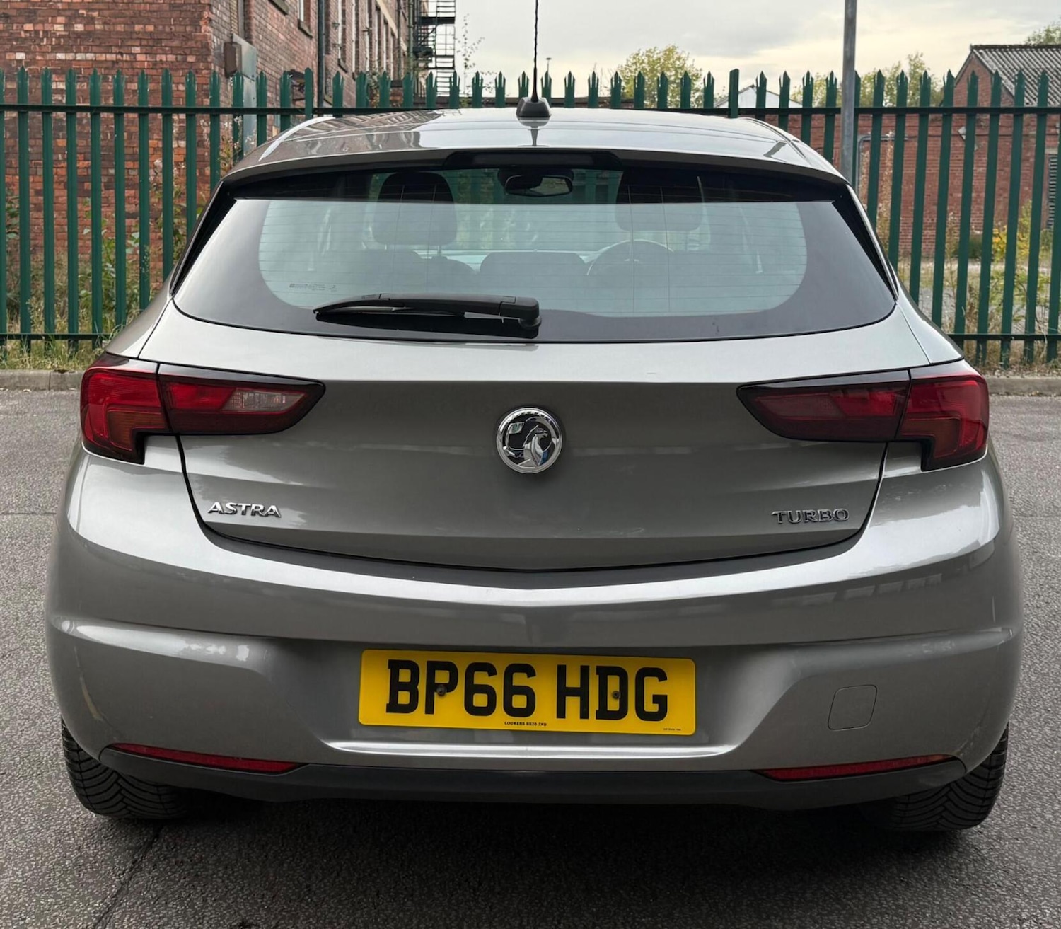 Used Vauxhall Astra 2016 for sale - 76433332: Photo 5