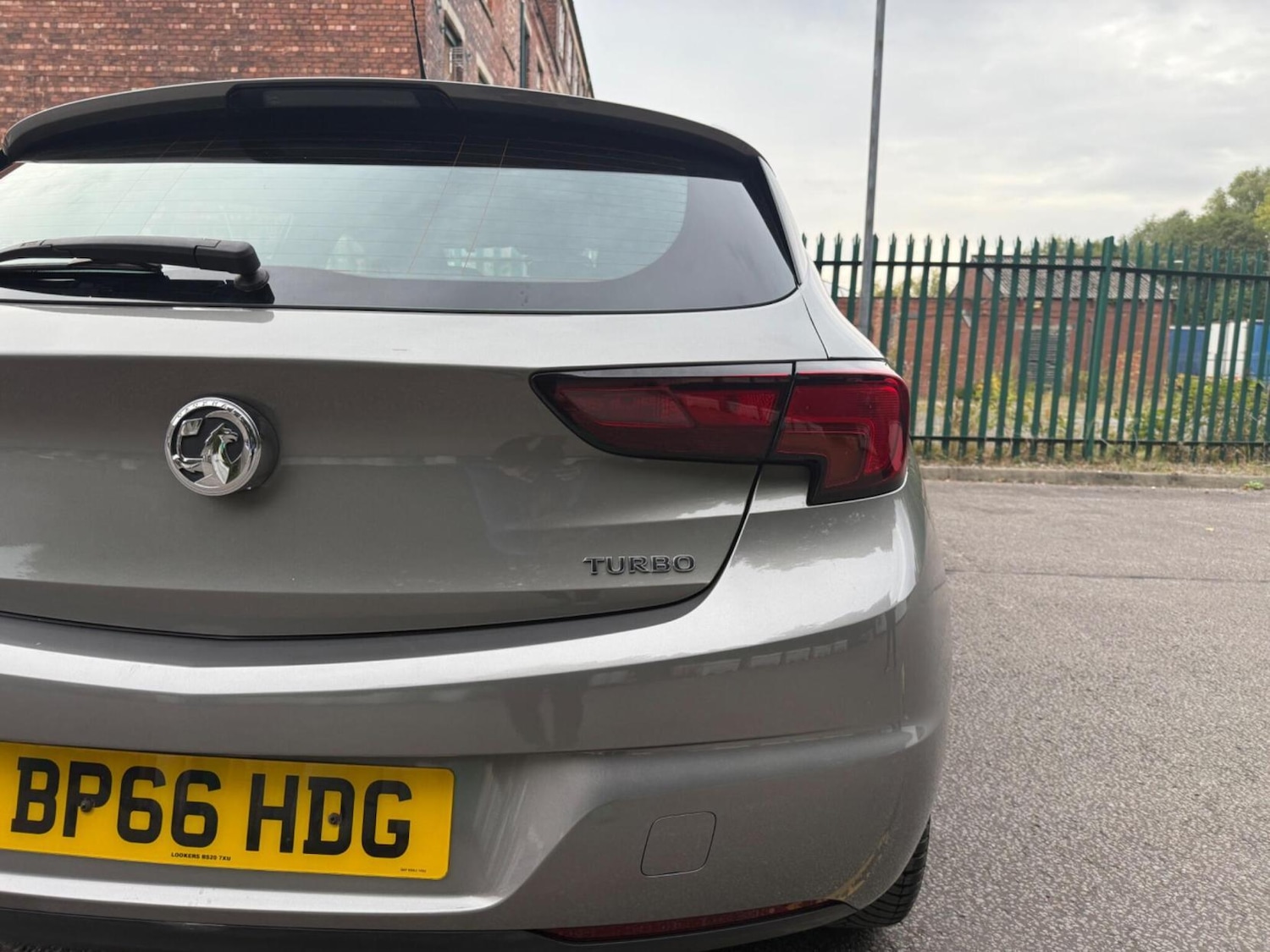 Used Vauxhall Astra 2016 for sale - 76433332: Photo 6