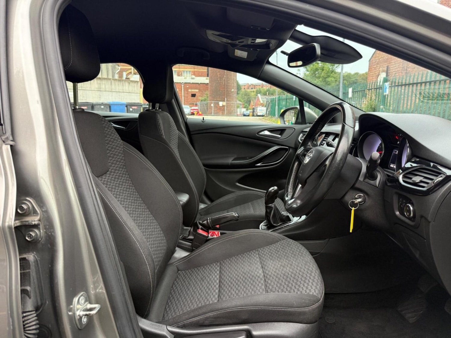 Used Vauxhall Astra 2016 for sale - 76433332: Photo 9