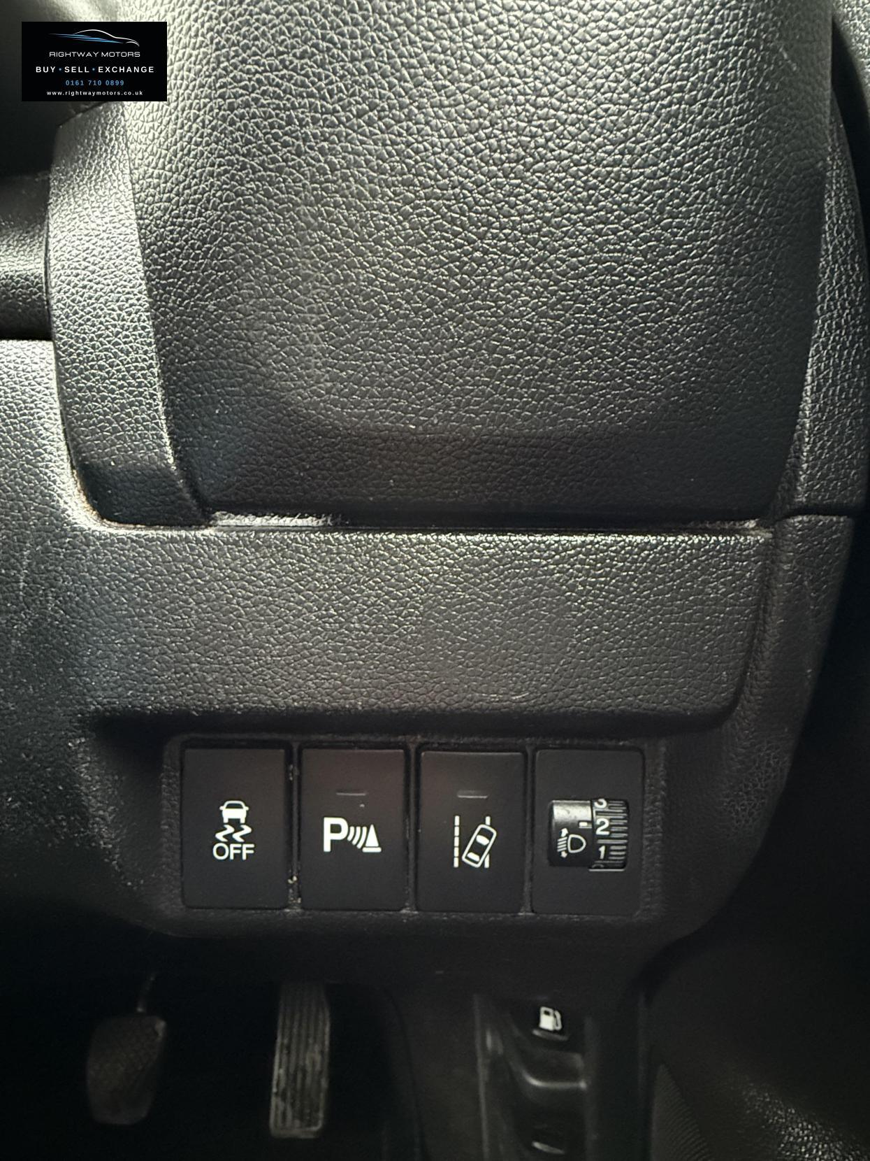 Used Honda Jazz 2018 for sale - 76473241: Photo 14