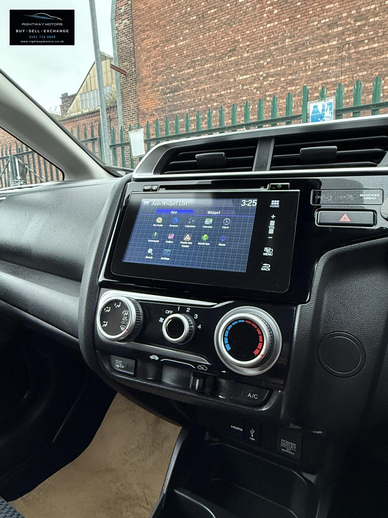 Used Honda Jazz 2018 for sale - 76473241: Photo 15