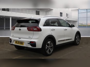 Used Kia Niro 2020 for sale - 78442801: Photo