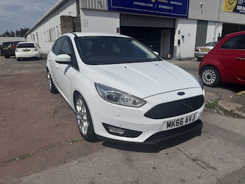 Used Ford Focus 2016 for sale - 79025610: Photo