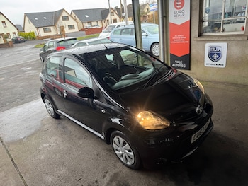 Used Toyota AYGO 2013 for sale - 77489975: Photo