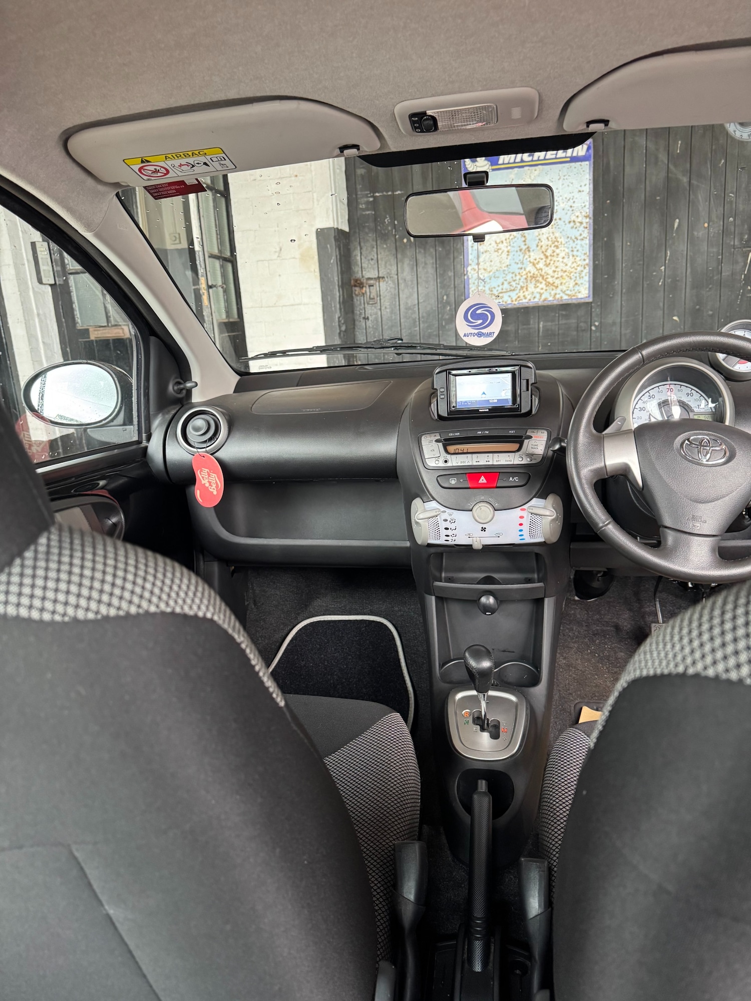 Used Toyota AYGO 2013 for sale - 77489975: Photo 7