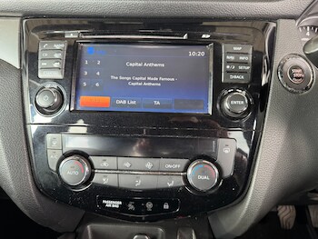 Used Nissan Qashqai 2018 for sale - 78861841: Photo