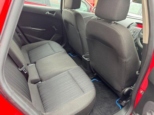 Used Vauxhall Astra 2013 for sale - 74989987: Photo 7