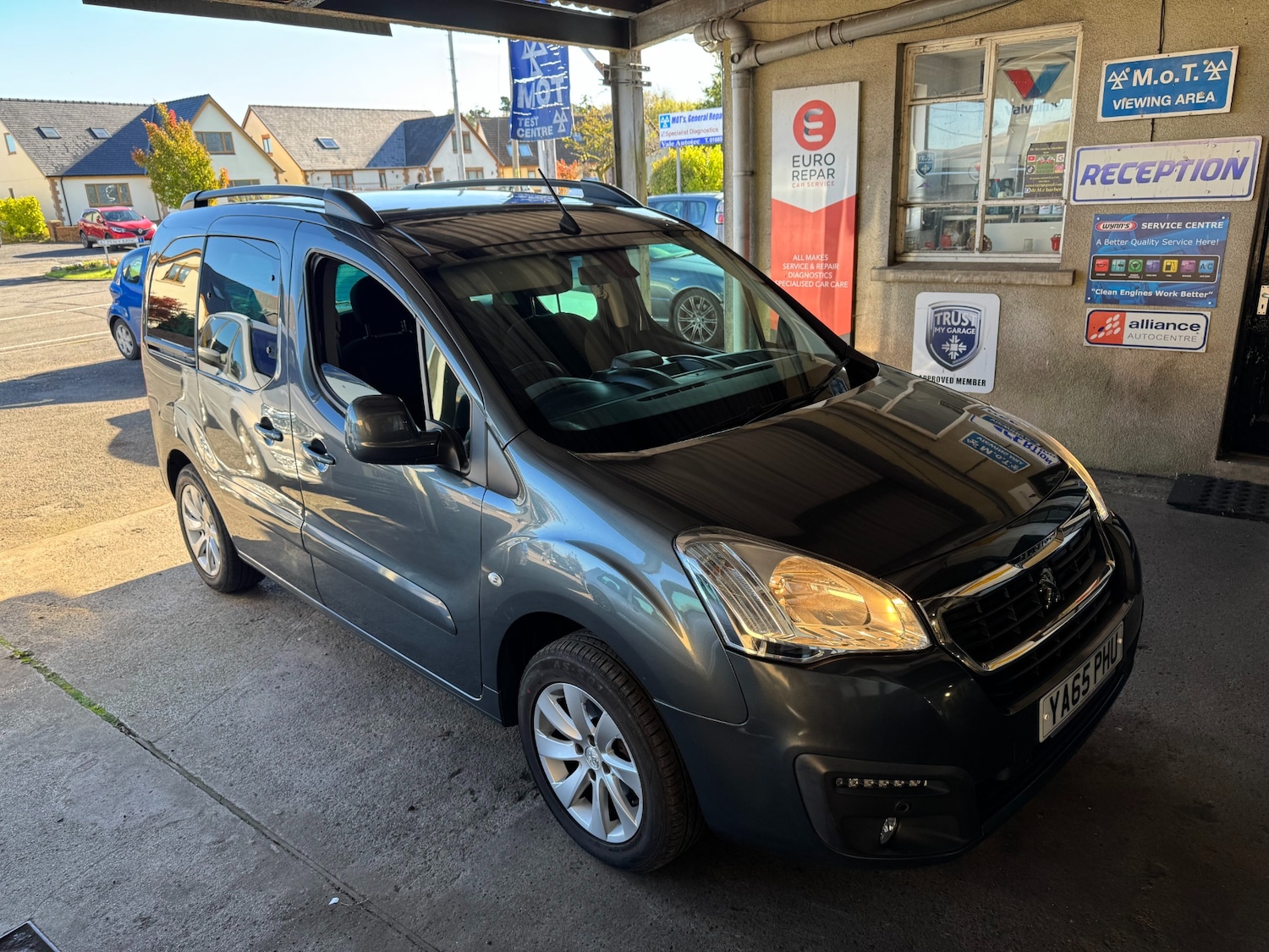 Vehicle 1