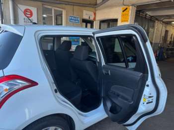 Used Suzuki Swift 2012 for sale - 74989650: Photo