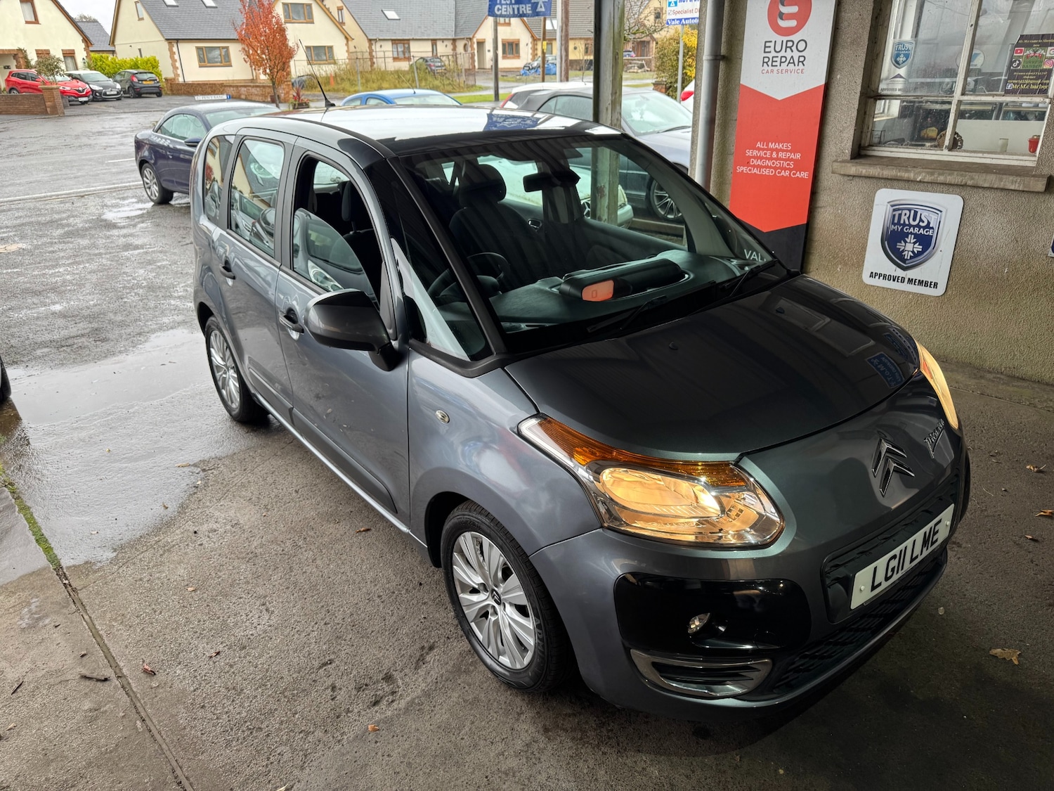Used Citroen C3 Picasso 2011 for sale - 76319784: Photo 1