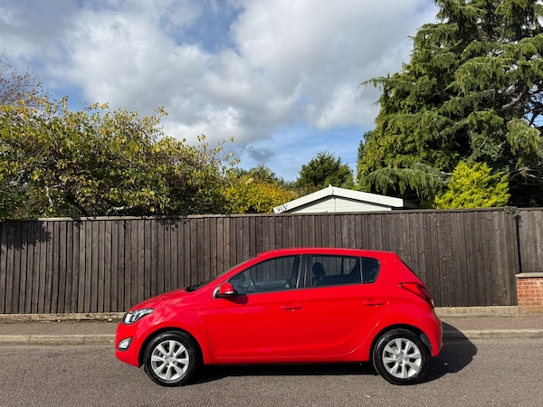 Used Hyundai i20 2013 for sale - 76207504: Photo 5