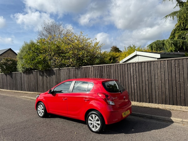 Used Hyundai i20 2013 for sale - 76207504: Photo 6