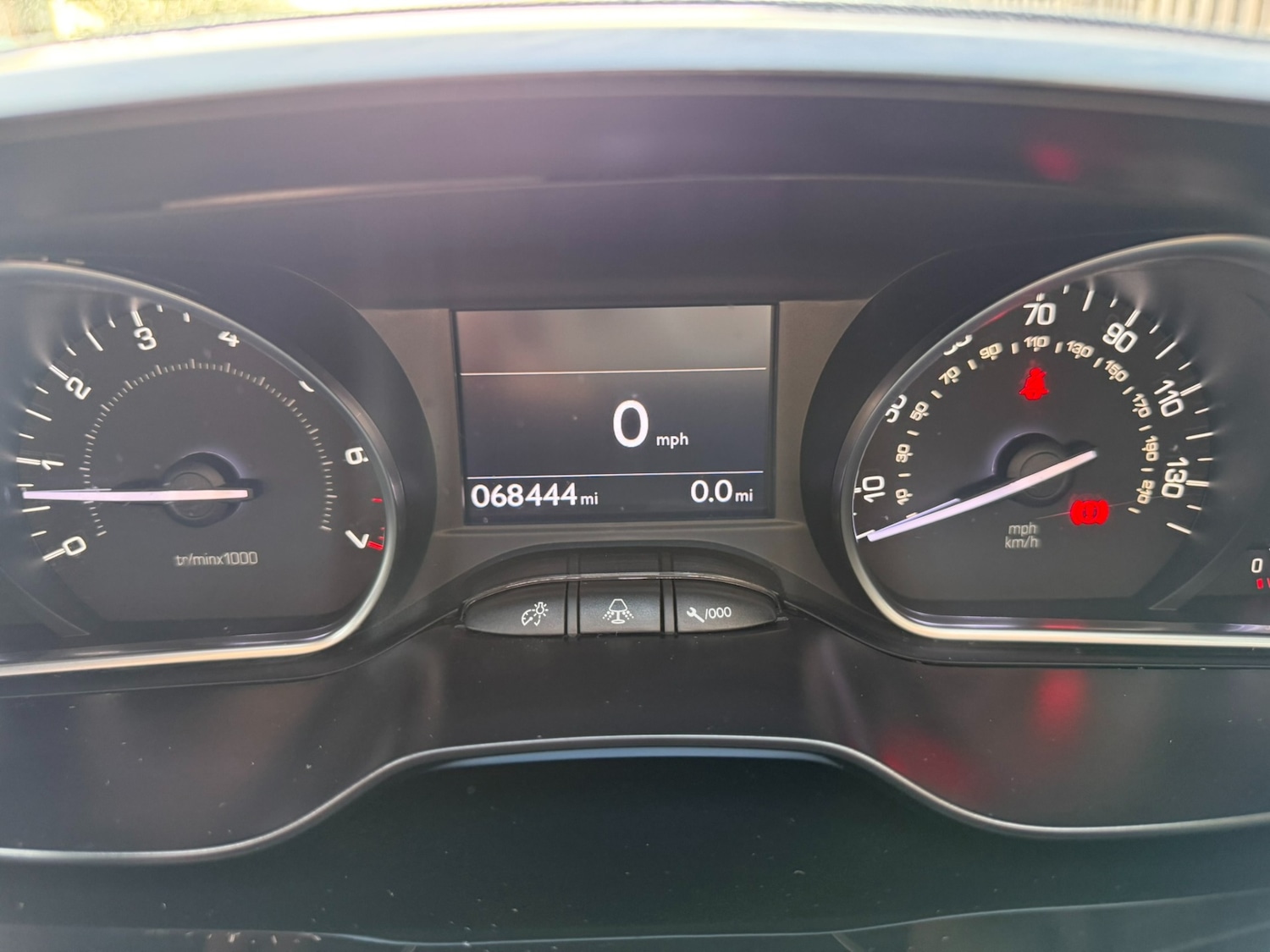 Used Peugeot 208 2013 for sale - 76553926: Photo 14