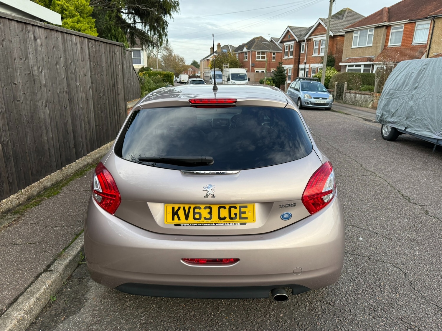 Used Peugeot 208 2013 for sale - 76553926: Photo 9