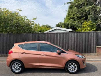 Used Ford Fiesta 2018 for sale - 79542970: Photo