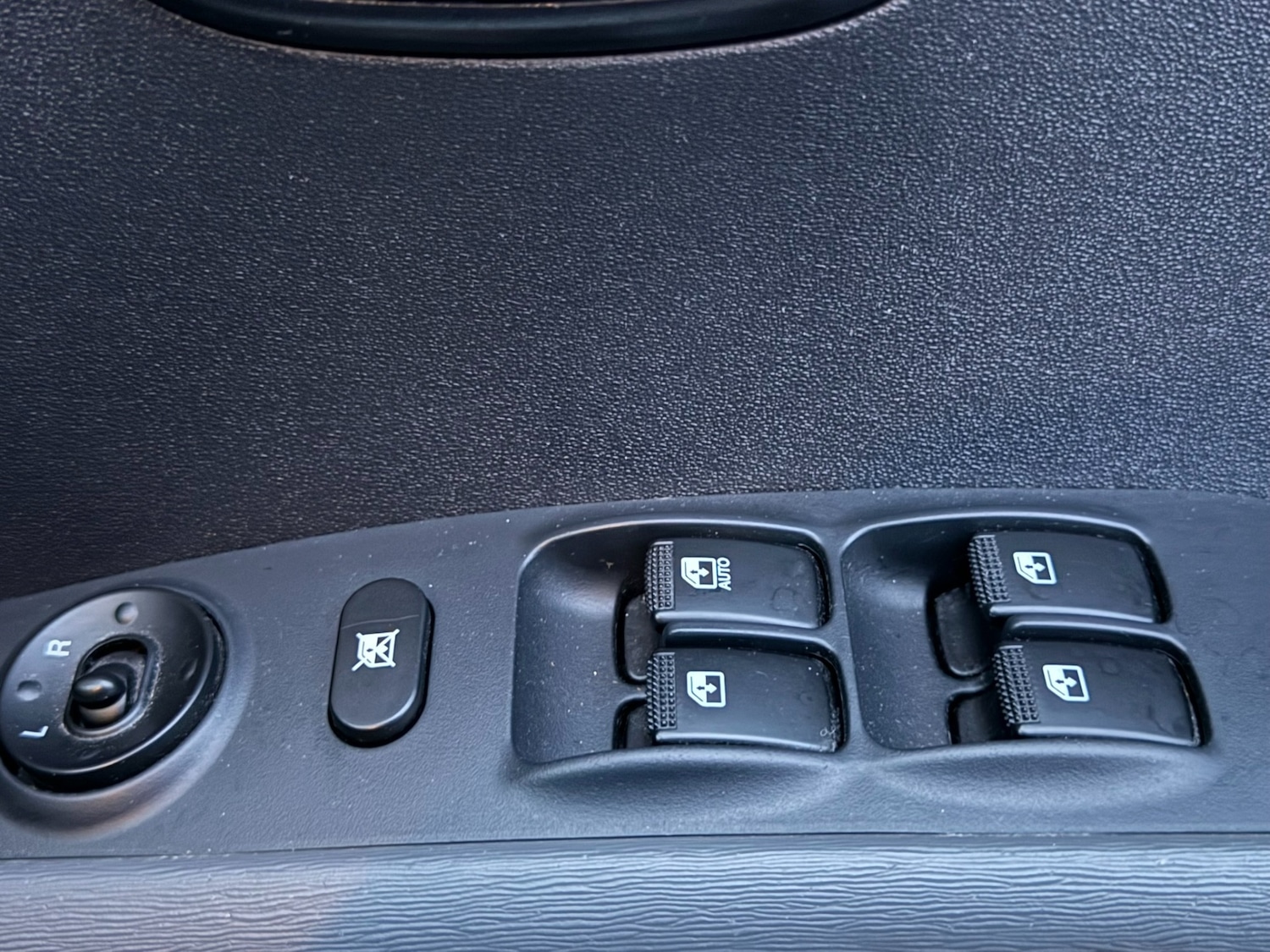 Used Hyundai i10 2012 for sale - 77228194: Photo 15