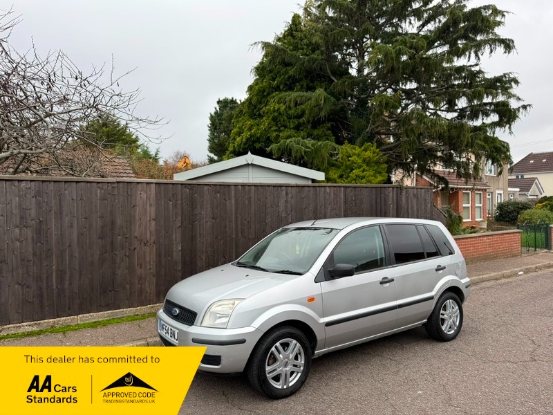 Used Ford Fusion 2005 for sale - 76947037: Photo 1