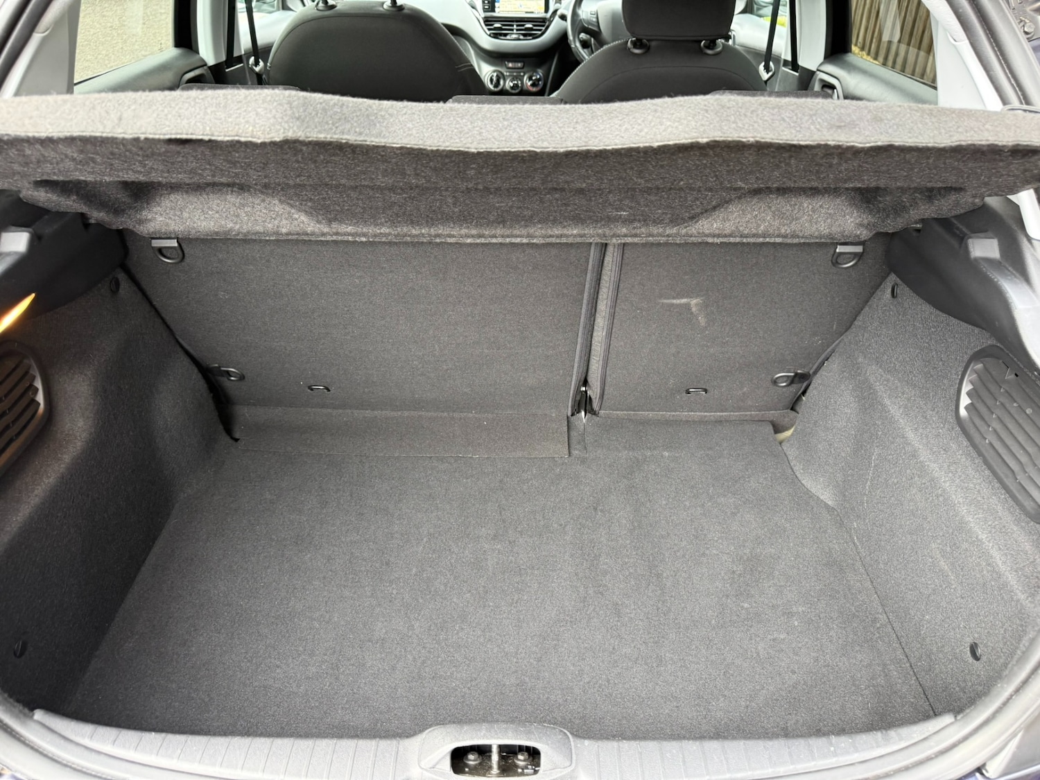 Used Peugeot 208 2016 for sale - 77688251: Photo 21