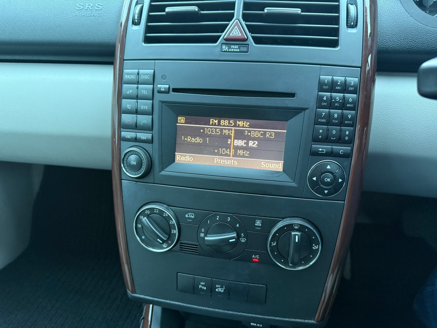 Used Mercedes-Benz A-Class 2010 for sale - 77297118: Photo 14